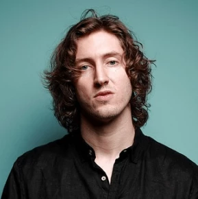 Dean Lewis